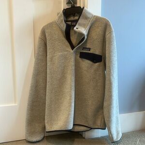Mens, size M, Patagonia fleece snap neck
